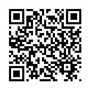 因为他不相信有人会在这个时候出手二维码生成