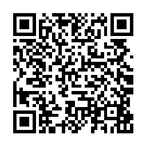 因为他们看到了从那个通道之内垂下了一道光柱二维码生成