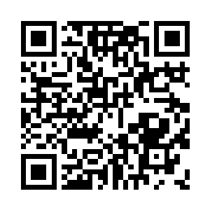 因为他似乎从那副铁皮铠甲的头盔眼眶中二维码生成