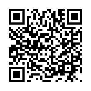 因为他很快便撞到了酒桶巨大的啤酒肚上二维码生成