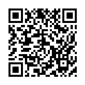 因为他的头顶上多了一个金色的精神印记二维码生成