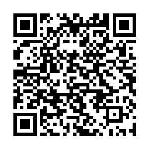 因为他记得师大附近的宾馆都在东边这个校门口附近二维码生成