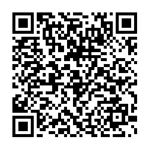 因为千手如来宋太来和横行太保陈昌已经在我们的套间里面等着我们了二维码生成