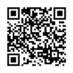 因为在她们面前出现了无数条通道二维码生成