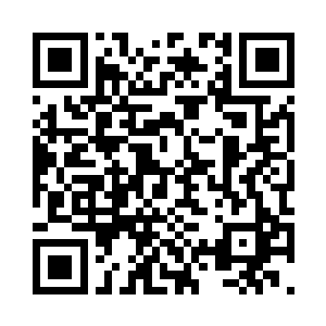 因为巴克是双手撑在膝盖上弯腰看的二维码生成