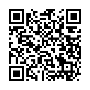 因为我看到她嘴巴里面叼着一把雪亮的刀子二维码生成