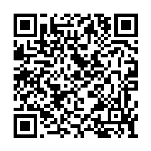 因为敞开的头盔面罩灌进来的风都让她吞下去了二维码生成