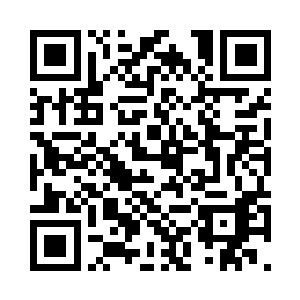 因为第三仙此刻所施展的人禁幻剑决二维码生成