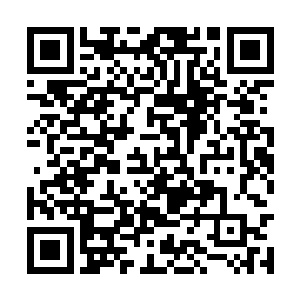 因为这只是他第一次误打误撞进入魔镜迷宫的密室二维码生成