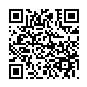 因为那个小人儿的背影是那么的淡漠二维码生成