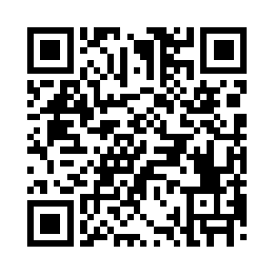 因此当时的老外公便带着她经常出入店铺二维码生成