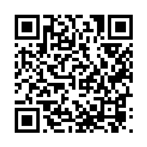 围在脖子上显得脖子以上的皮肤都特别地白皙二维码生成