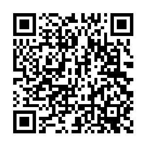 圆圆下意识摸了摸还残留了一丝冰冷之意的脖子二维码生成