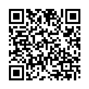 圆珠笔十分流畅的在白宣纸上留下了字迹二维码生成