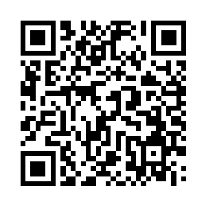 土黄色的光芒落在绿尾蛇的后半段身上二维码生成