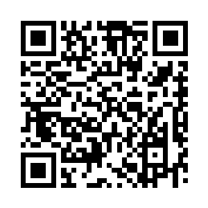 在一片氤氲的雾气中十分惬意闭上了双眼二维码生成