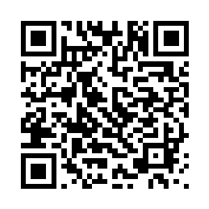 在不远处的山坳里找到一位嫌疑人二维码生成