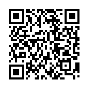 在丧尸与人类越来越远的身份上吻着二维码生成