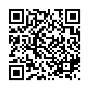 在中央山峰之中的李默奇猛的目光瞪起二维码生成