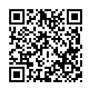 在二十四人的中央则是天龙宗的一众高层二维码生成