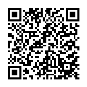 在人族战堡外面巡逻的一队骑士迅速的就迎了过来……二维码生成