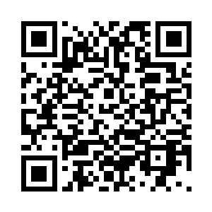 在人群中引起了阵阵不怀好意的坏笑二维码生成