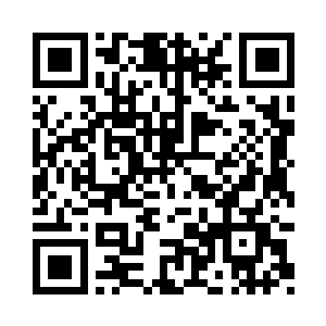 在他的身侧便会形成一道雪亮的刀光二维码生成