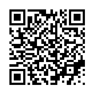 在他眼睛的位置却是两个黑漆漆的洞口二维码生成