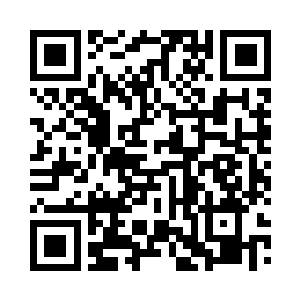 在他身后的架子上摆着他炼制好的丹药二维码生成