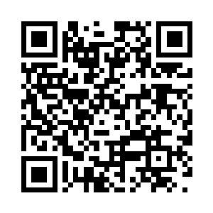 在众目睽睽之下趴在房门上听你们说话二维码生成
