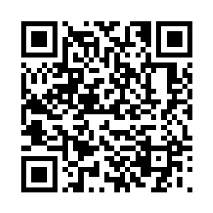 在其声势之下赤狮军团上下无不变色二维码生成