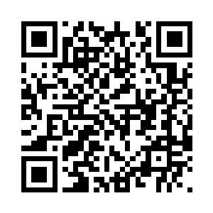 在剑士学院的夏焚和蒙岩两人之间展开二维码生成