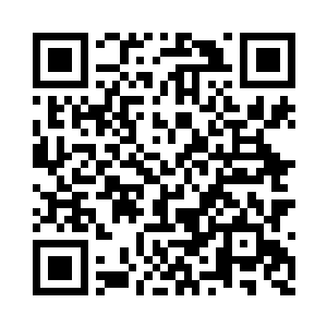 在包厢昏暗的灯光照射下看上去尤其地妩媚二维码生成