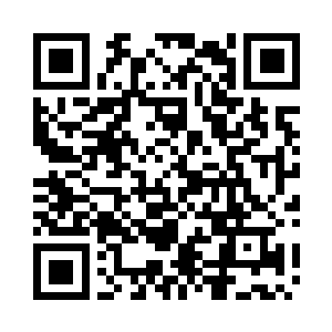 在后面垫后的柴杰突然爆出了惊恐的喊叫声二维码生成