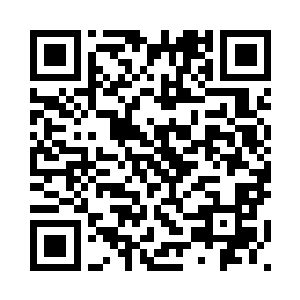 在吸引了曼城后卫们的注意力之后二维码生成