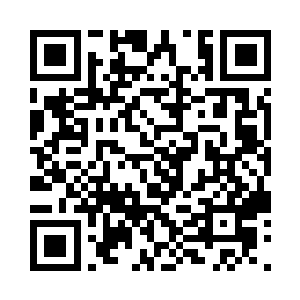 在啊的一声尖叫中落在了柔软的沙发上二维码生成
