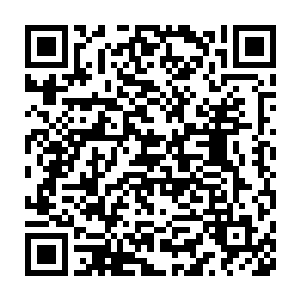 在场中东南西北四个方位分别化成了四团分别由七股青烟组成的浓烟二维码生成
