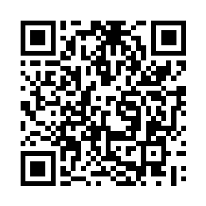 在场的白角人都不知道要用什么话回复对方二维码生成