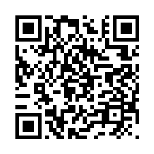 在她们的前方半空中虚悬着一柄淡蓝色长剑二维码生成