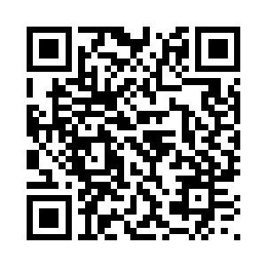 在她身上竟然加持了一层信仰护灵二维码生成