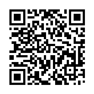 在小背包里拿出一根棒棒糖放到张源面前二维码生成