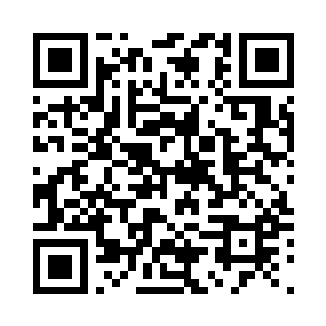 在峭壁上摩擦出了一连串耀眼的火星二维码生成