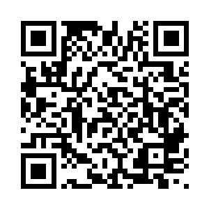 在张一虎的耳边轻声的嘀咕了几句二维码生成