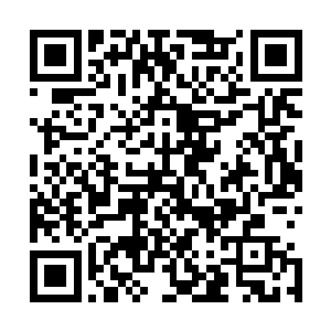 在我心里打鼓的时候整个空间突然响起了如泣如诉般的歌声二维码生成