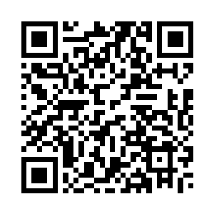 在把谭德章他们一行人送到休息室二维码生成