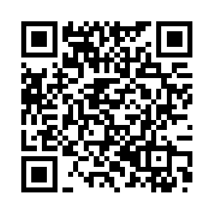 在拥拥护卫中虽然只是一个背影也格外的夺目二维码生成