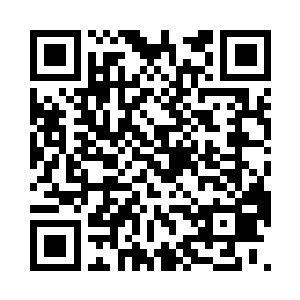 在村民们认为王杰和小花被水怪拖下水二维码生成