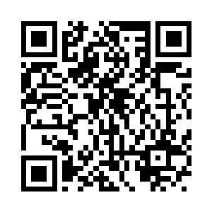 在江帆左边的就是开始搬运进来的那些木箱二维码生成