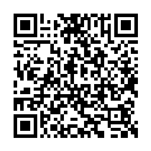 在漆黑的夜里煞是明亮――这岂不是姓东的神通二维码生成