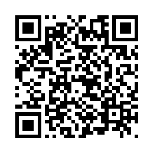 在特蕾莎快速的计算和精确的操控下二维码生成